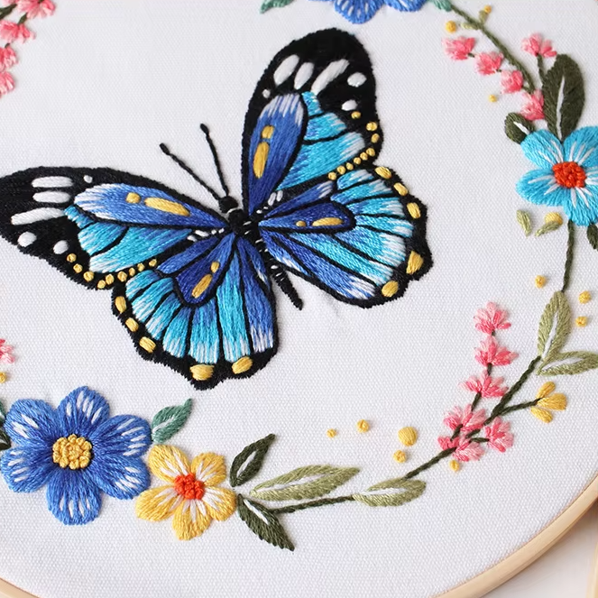 Kit Broderie Papillon Floral